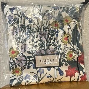 Gucci Multicolor Floral Scrunchies